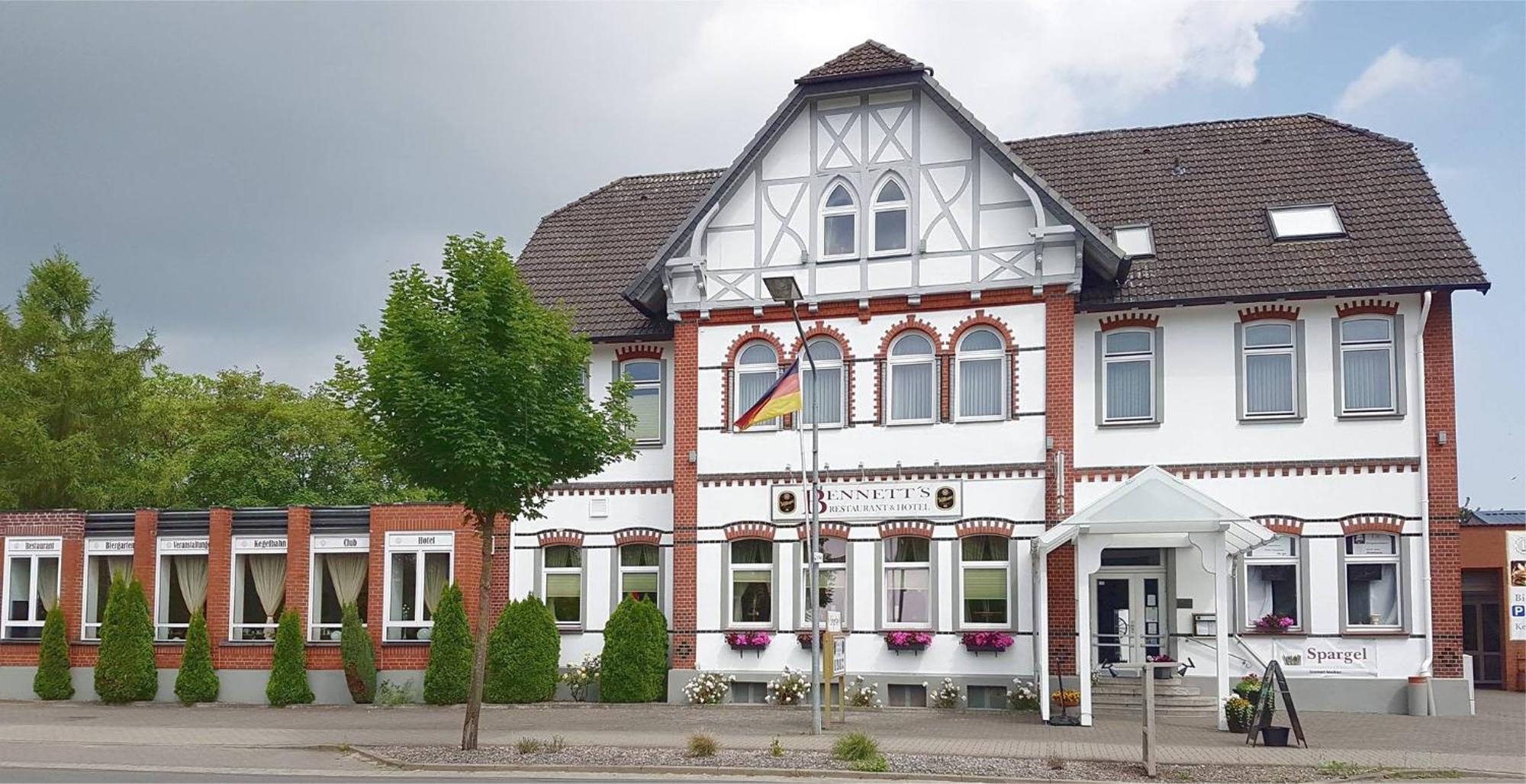 Bennetts Restaurant Und Hotel Wittingen Экстерьер фото